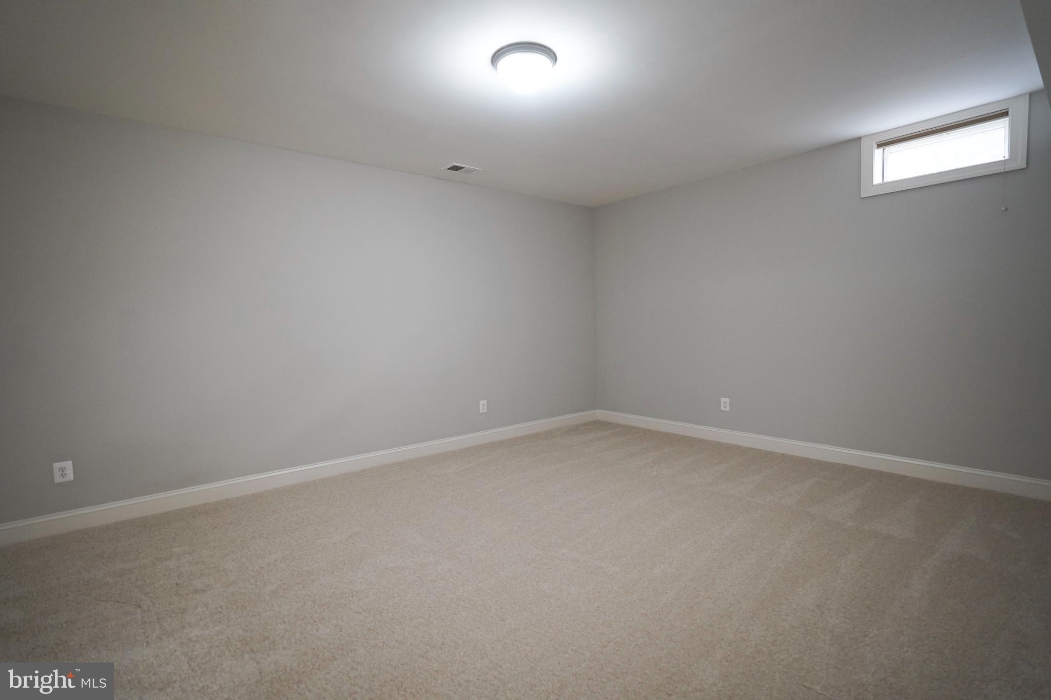 6390 Gayfields Road Alexandria, VA 22315 - Photo 46 of 50