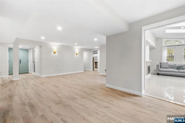 $7,100 | 285 Hardenburgh Avenue, Demarest, NJ 07627