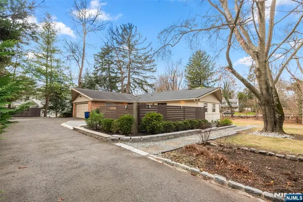 $7,100 | 285 Hardenburgh Avenue, Demarest, NJ 07627