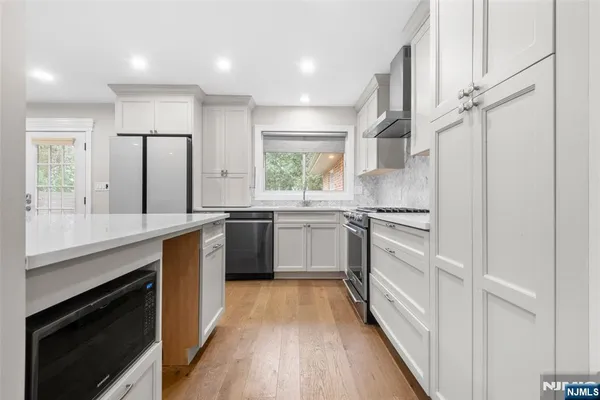 $7,100 | 285 Hardenburgh Avenue, Demarest, NJ 07627