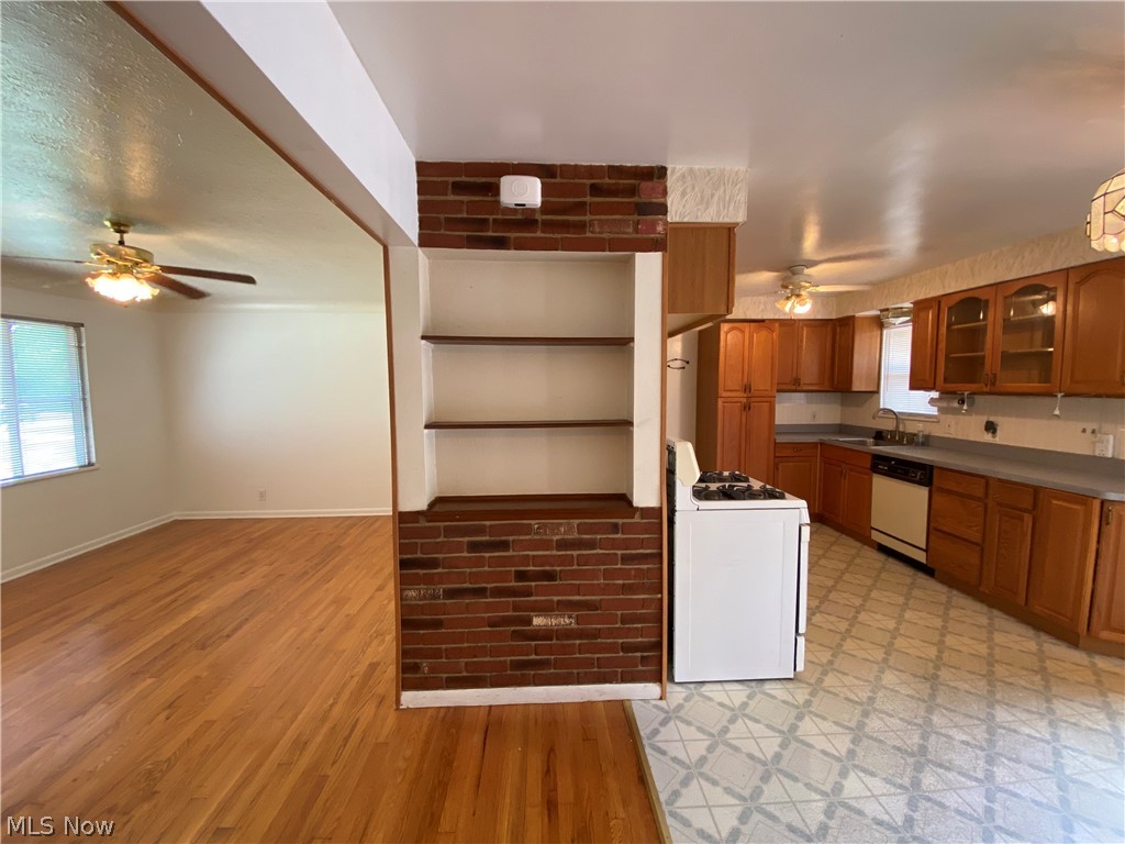 17330 Fowles Road Cleveland, OH 44130 - Photo 7 of 24 Gallery Image 7