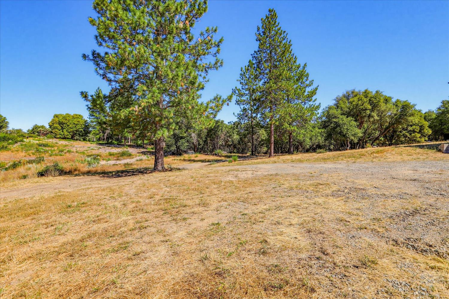 21748 Hyatt Road Nevada City, CA 95959 - Photo 63 of 83