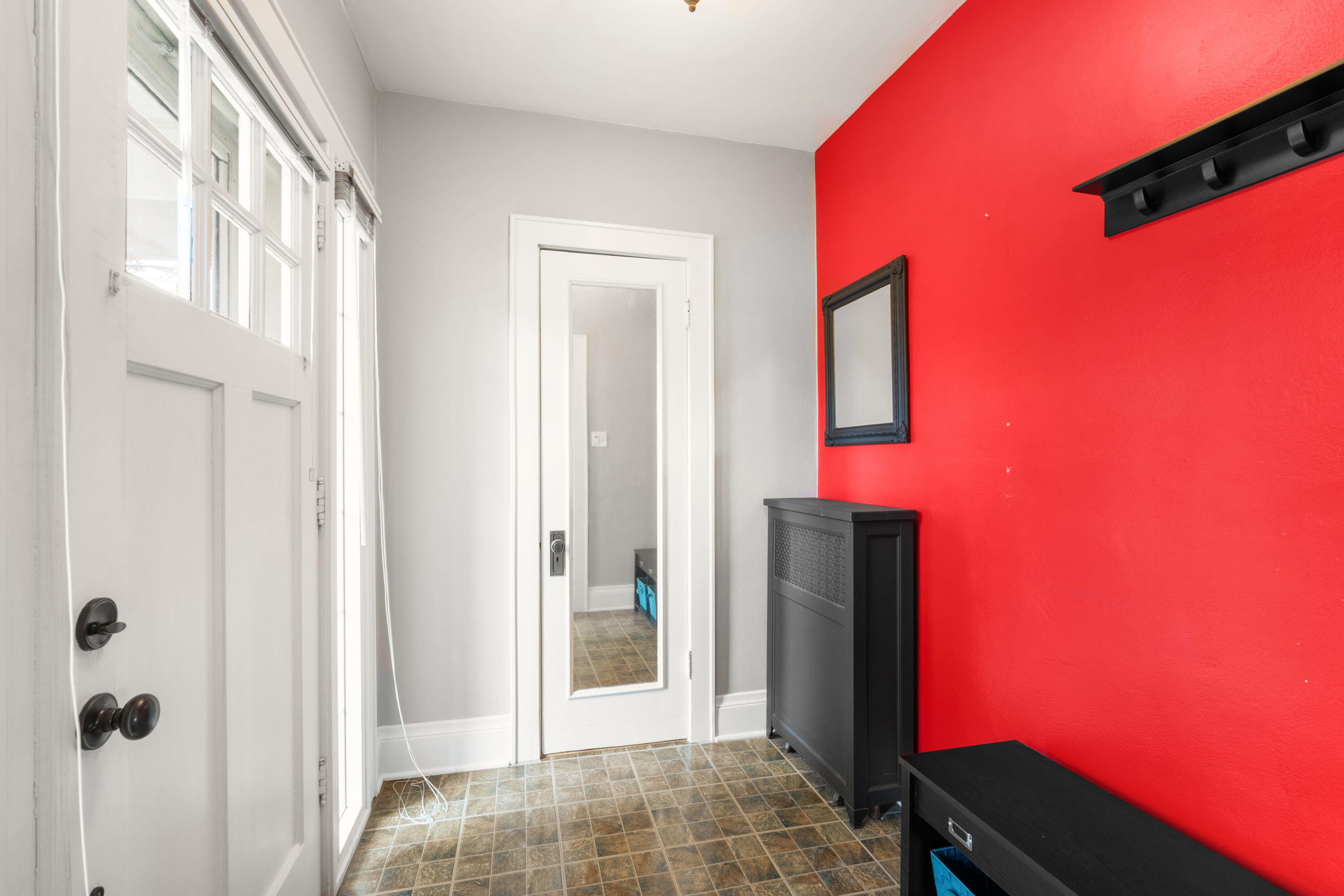 2104 45th Street Kenosha, WI 53140 - Photo 4 of 19 4_imgDSC05358