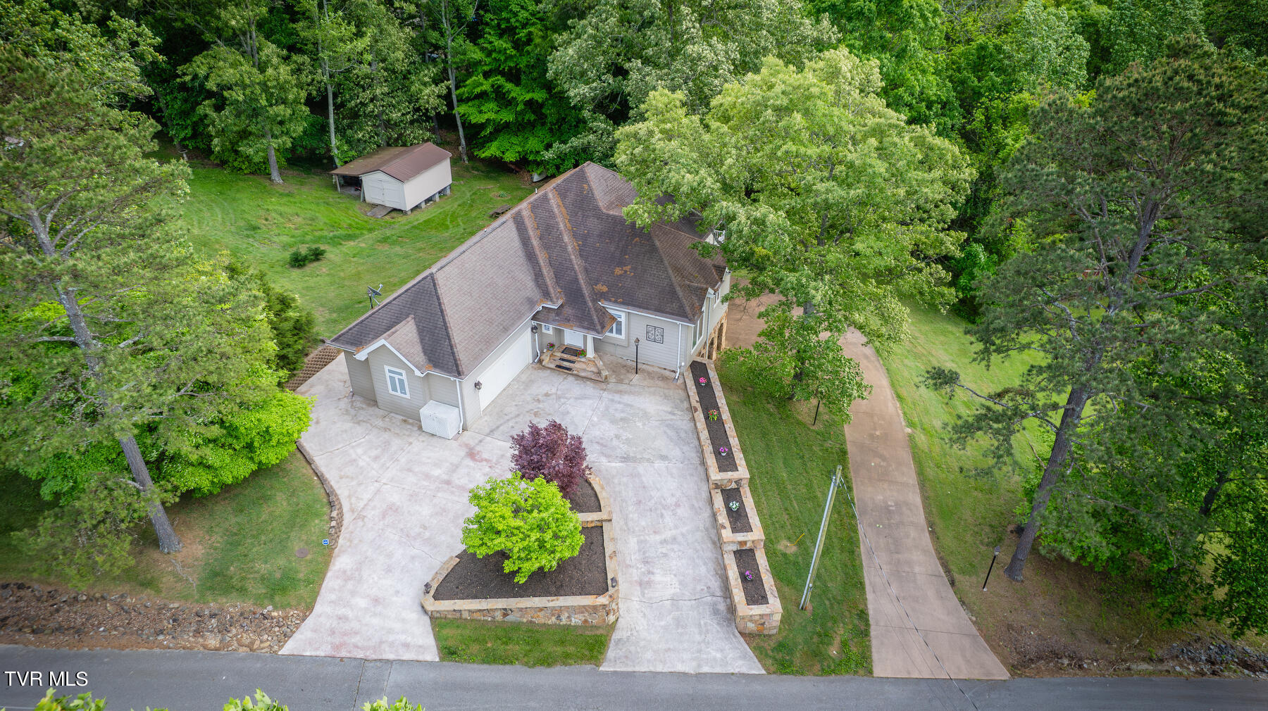 64 Falcon Circle Afton, TN 37616 - Photo 59 of 61 107