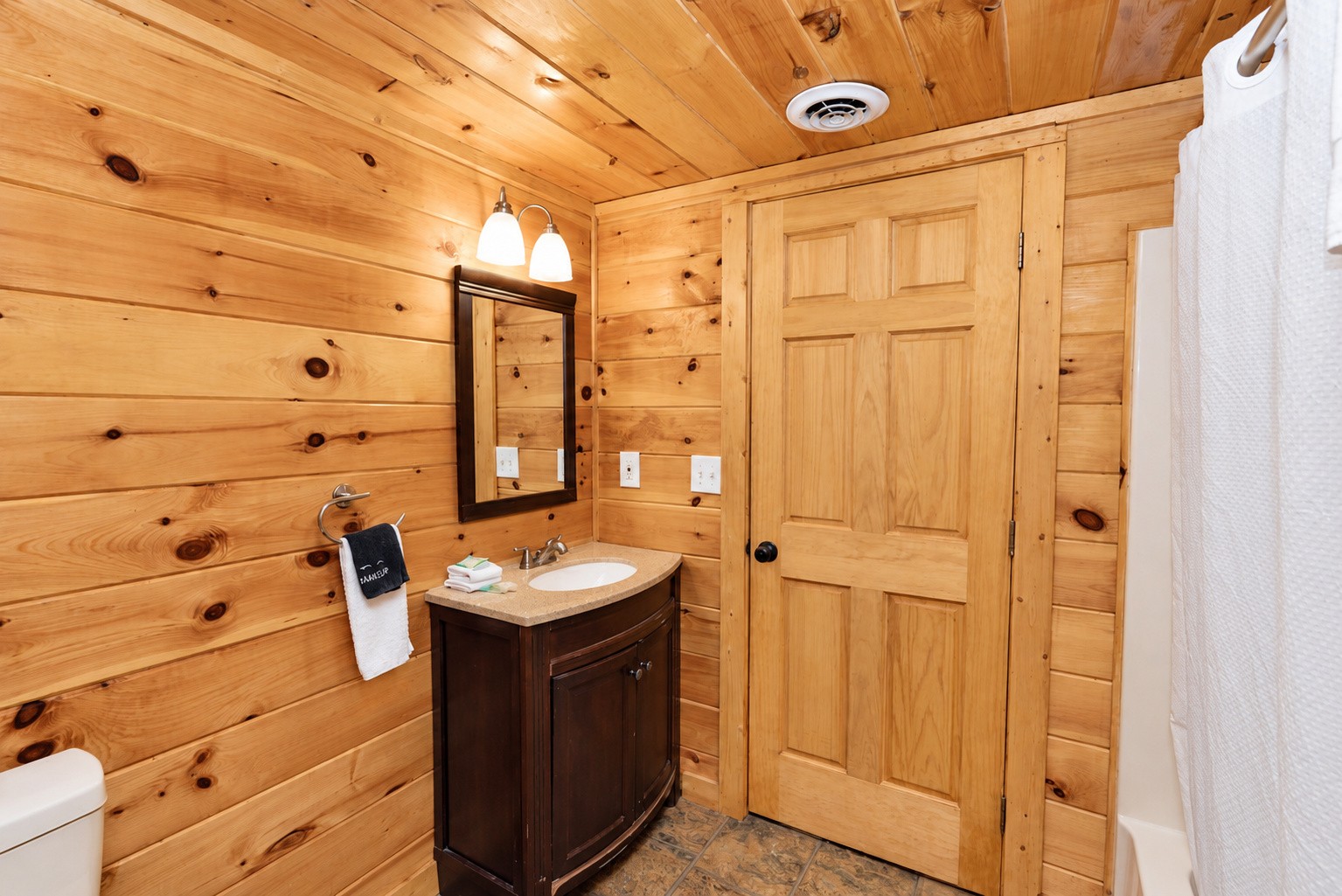 2116 Ridgecrest Loop Lane Sevierville, TN 37876 - Photo 37 of 57 Gallery Image 37