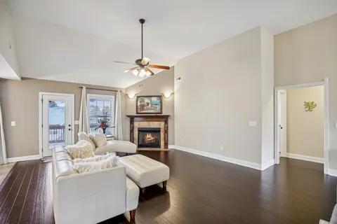 $350,000 | 1579 Cobra Lane, Clarksville, TN 37042