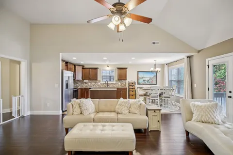 $350,000 | 1579 Cobra Lane, Clarksville, TN 37042