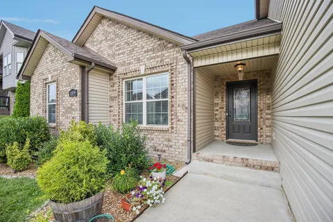 $350,000 | 1579 Cobra Lane, Clarksville, TN 37042