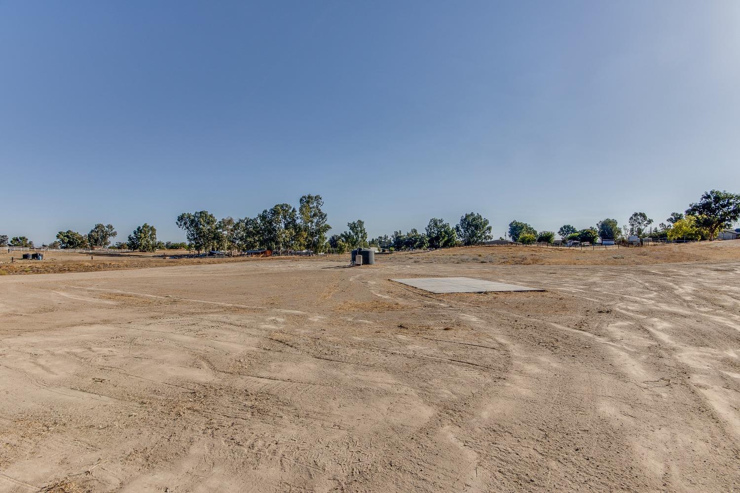 16639 Mark Road Madera, CA 93636 - Photo 32 of 33 a view of an ocean beach