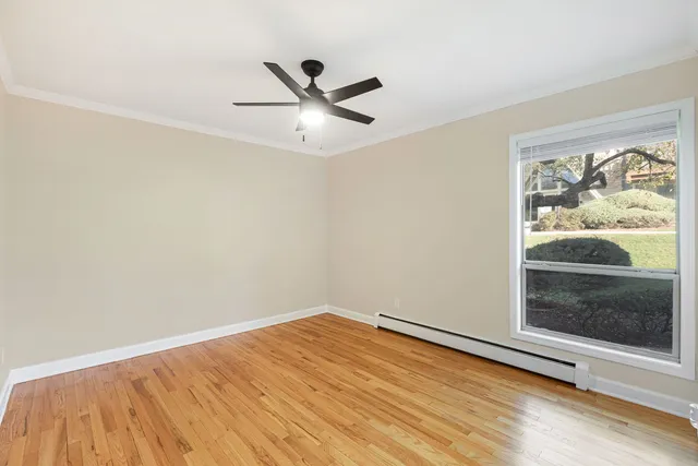 $185,000 | 300 Opatrny Drive, Unit 107, Fox River Grove, IL 60021