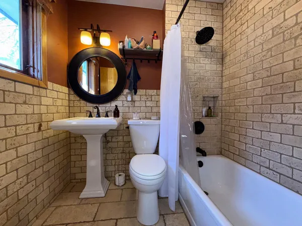 $359,999 | 505 9th Street Southeast, Little Falls, MN 56345