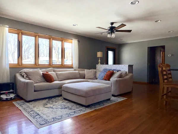 $359,999 | 505 9th Street Southeast, Little Falls, MN 56345