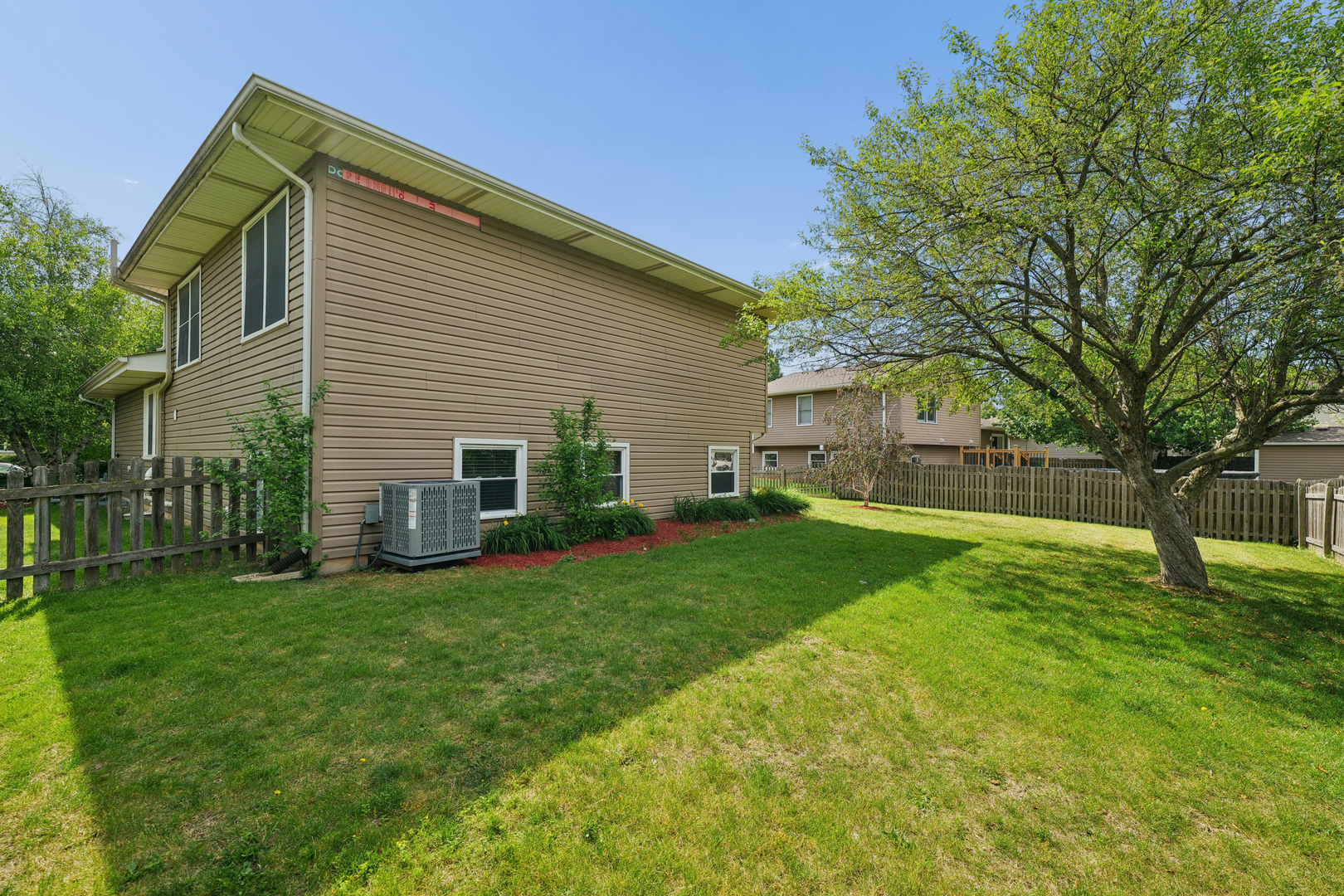 243 Silverado Street Bolingbrook, IL 60490 - Photo 7 of 12