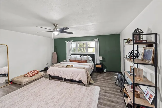 $899,000 | 338 HCR 2124 Loop, Whitney, TX 76692