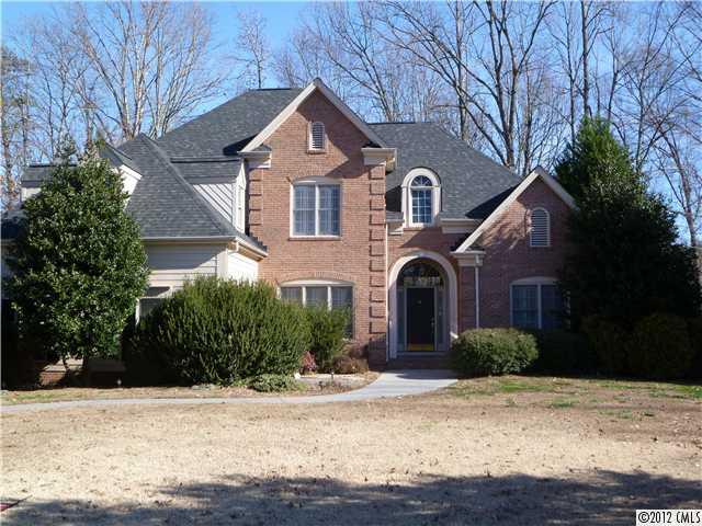 16515 Woolwine Road, Unit 2 Charlotte, NC 28278 - Photo 1 of 16 Gallery Image 1