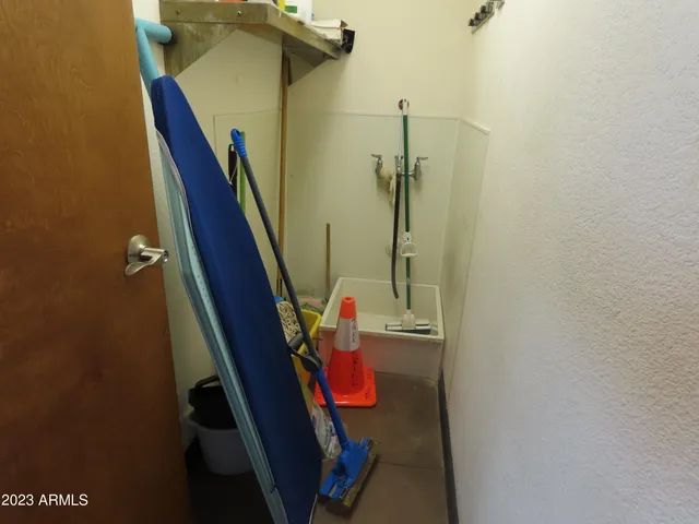 $750,000 | 639 Highway 60, Superior, AZ 85173