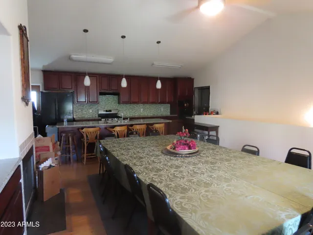 $750,000 | 639 Highway 60, Superior, AZ 85173