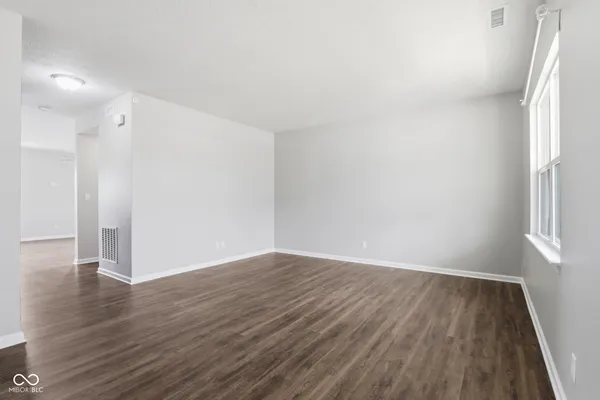 $474,000 | 206 Verdant Drive, Cicero, IN 46034