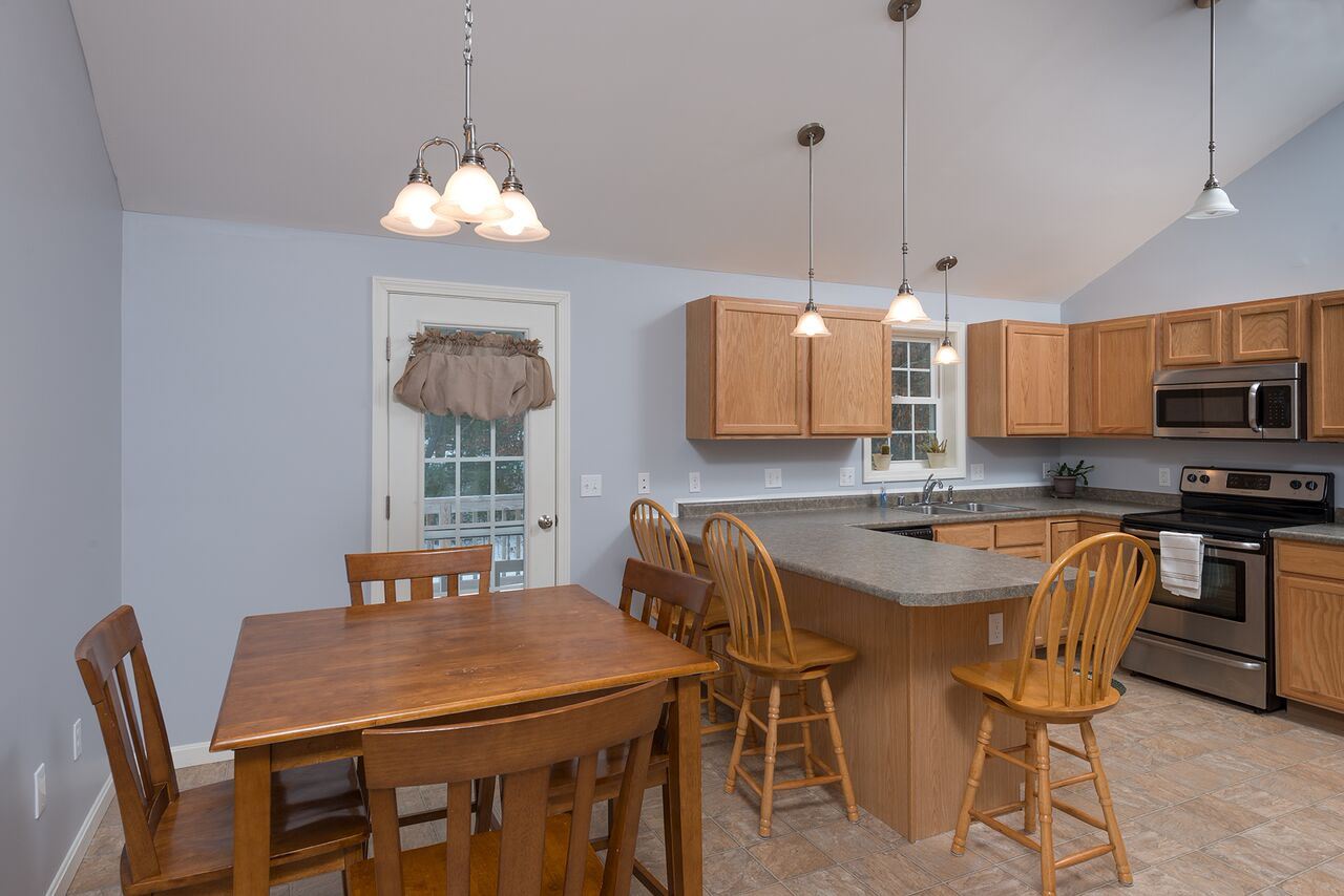 2 Dobson Road, Unit 13 Berwick, ME 03901 - Photo 4 of 30 Gallery Image 4