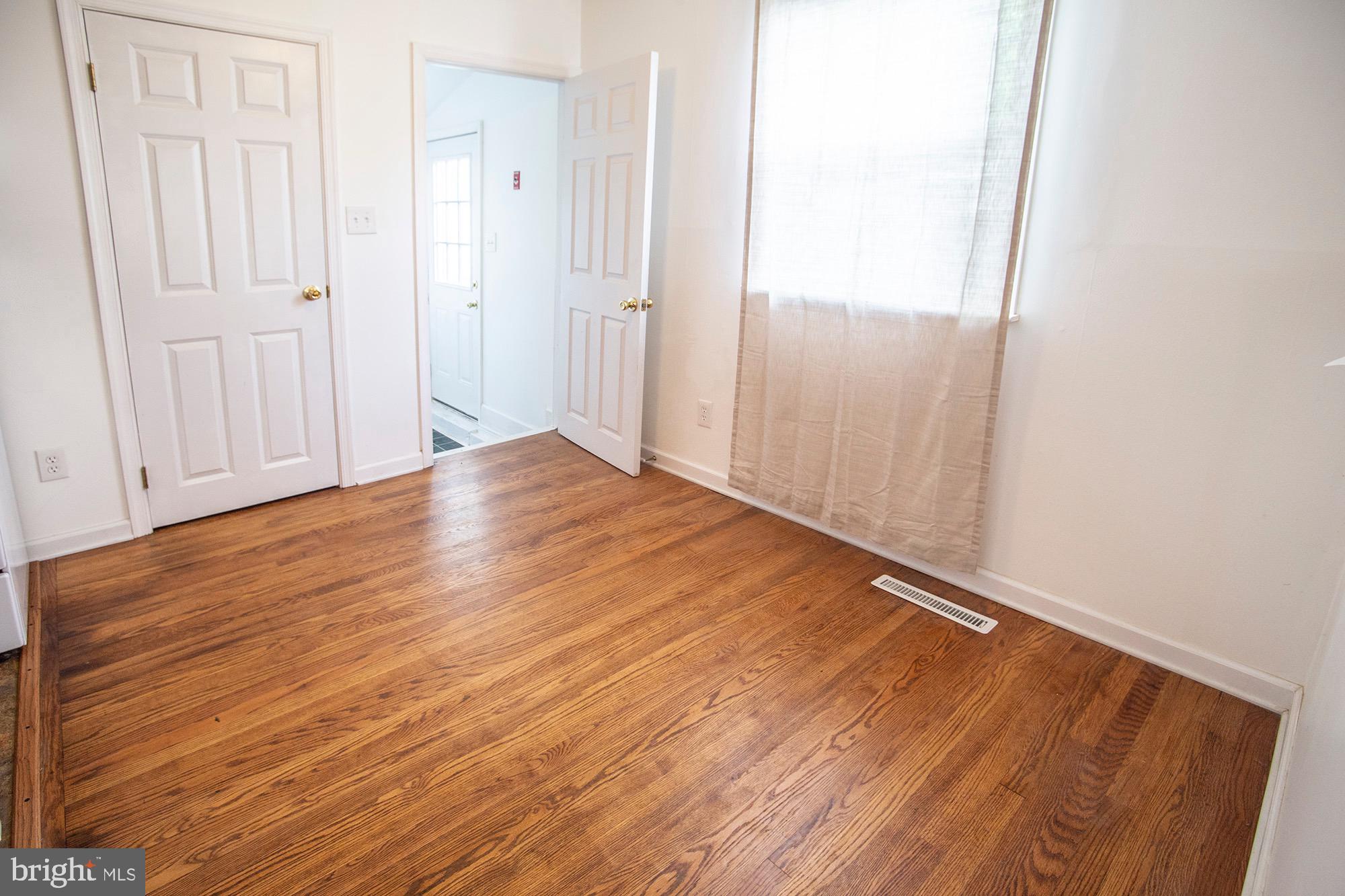 38 Roxeter Road New Castle, DE 19720 - Photo 3 of 11 Gallery Image 3