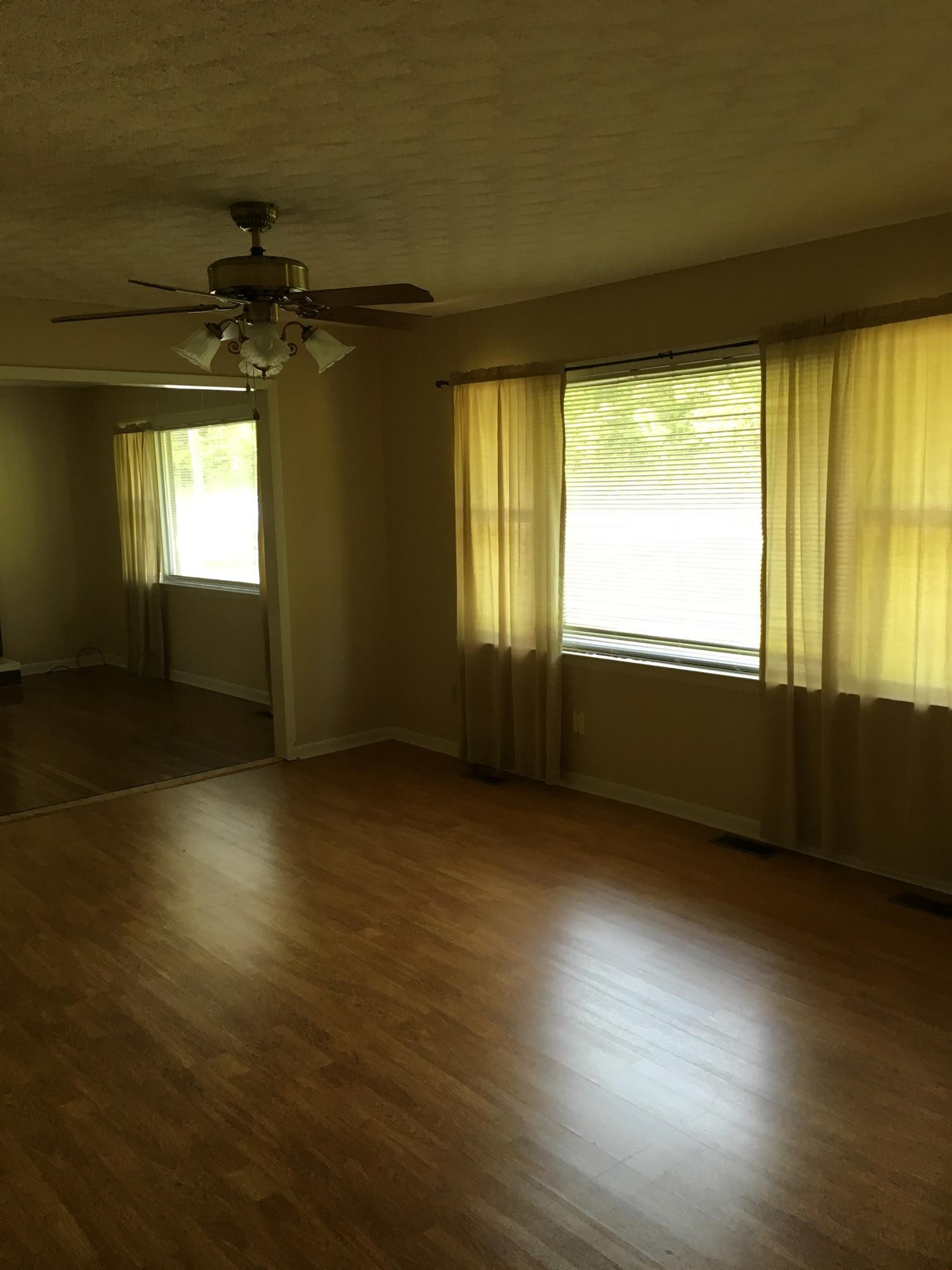 1765 Doe Creek Road Irvine, KY 40336 - Photo 8 of 27 Photo 8