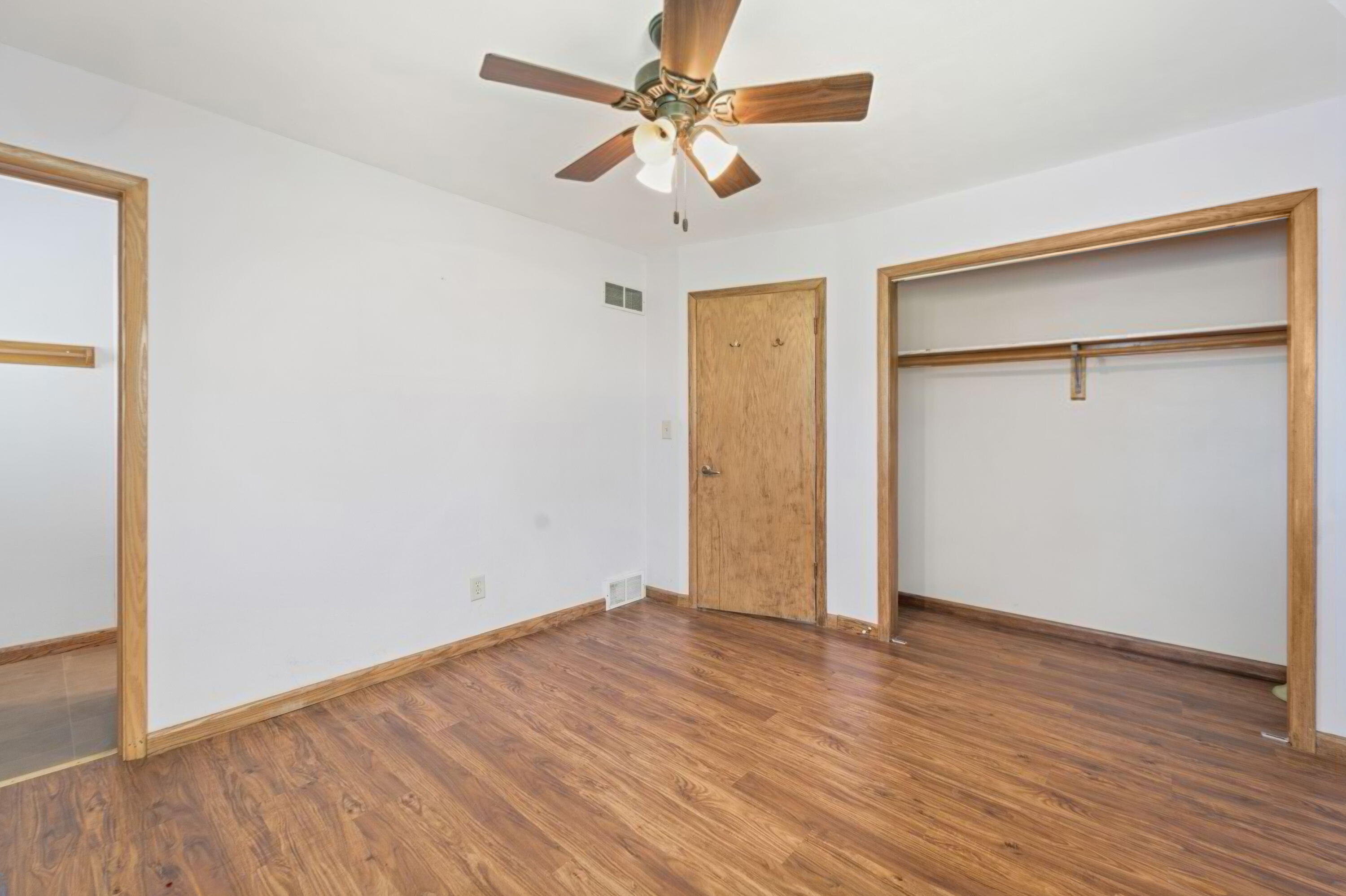 11801 West Appleton Avenue Milwaukee, WI 53224 - Photo 18 of 26 Bedroom 3 v2