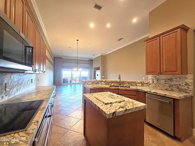 $625,000 | 13846 Atlantic Boulevard, Unit 911, Jacksonville, FL 32225