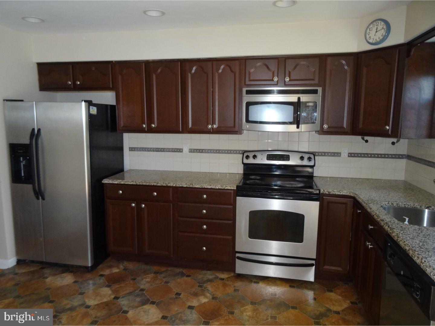 60 Devon Road Paoli, PA 19301 - Photo 2 of 21