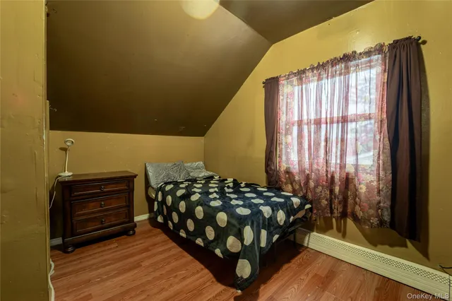 $589,999 | 382 Jamaica Avenue, Medford, NY 11763