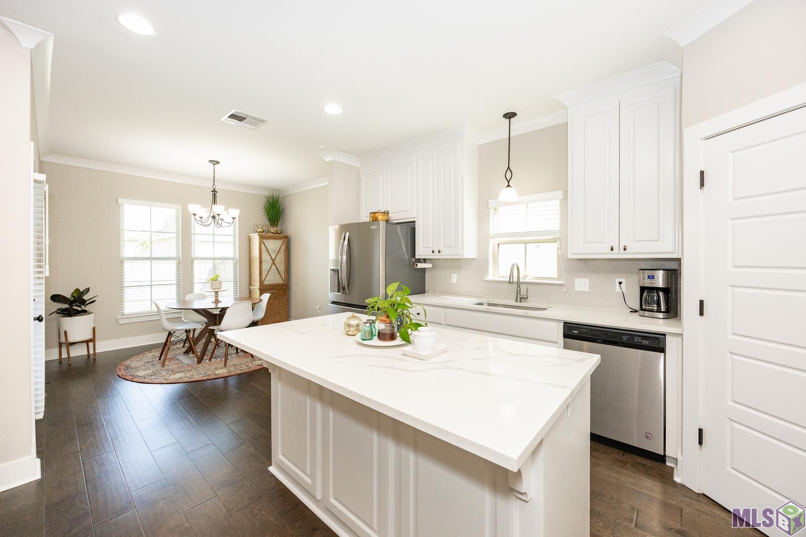 528 Flycatcher Drive Baton Rouge, LA 70810 - Photo 11 of 27 Gallery Image 11
