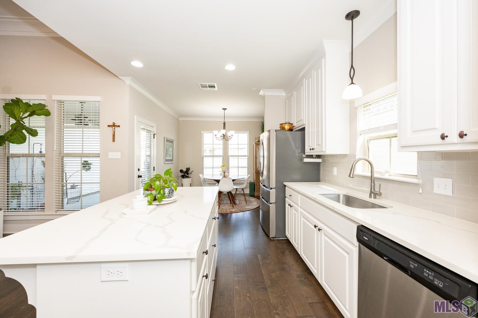 528 Flycatcher Drive Baton Rouge, LA 70810 - Photo 12 of 27 Gallery Image 12