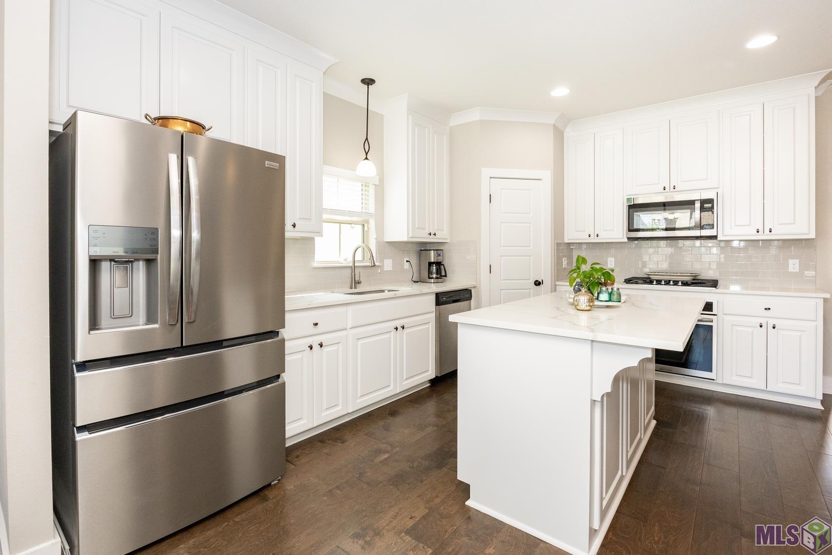 528 Flycatcher Drive Baton Rouge, LA 70810 - Photo 10 of 27 Gallery Image 10