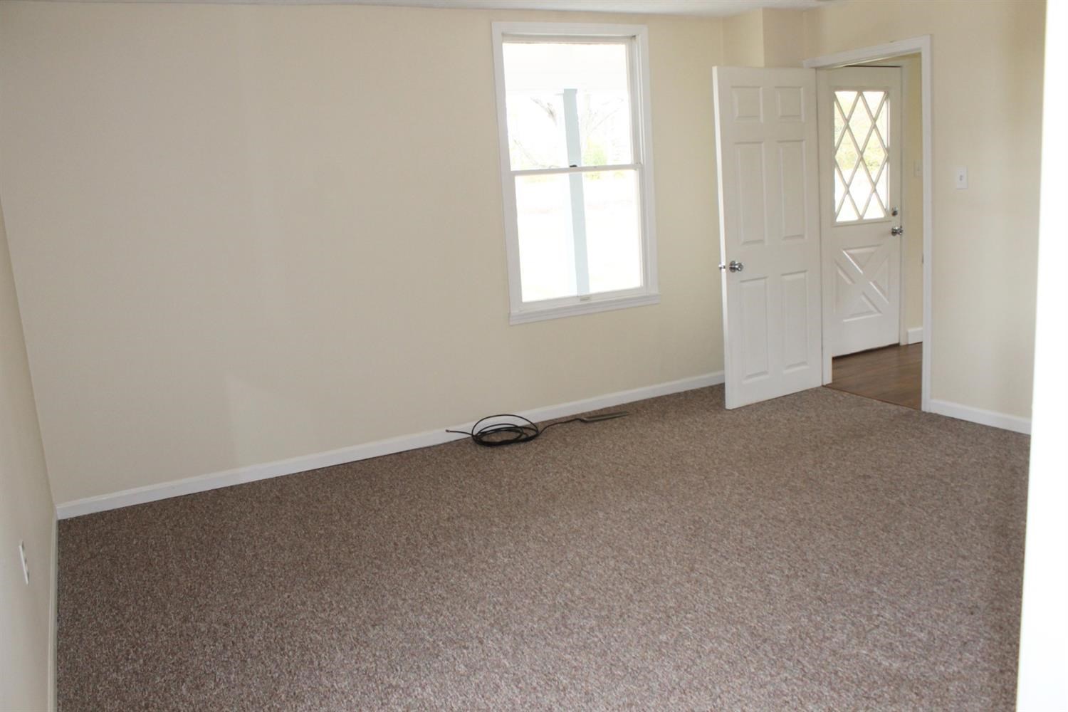 200 8th Avenue Northeast De Motte, IN 46310 - Photo 10 of 22 an empty room with windows