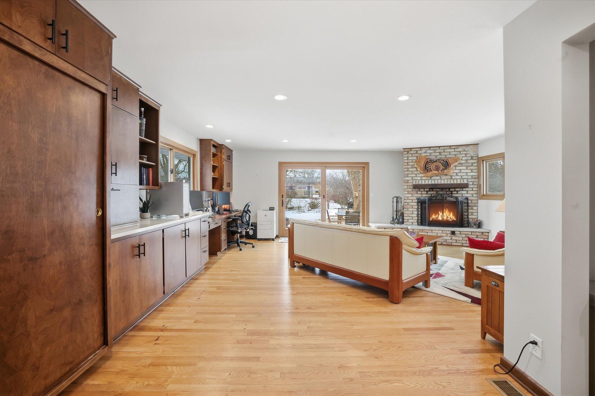 8965 North Navajo Road Bayside, WI 53217 - Photo 13 of 37 07-011_ACAM9234_with_fire