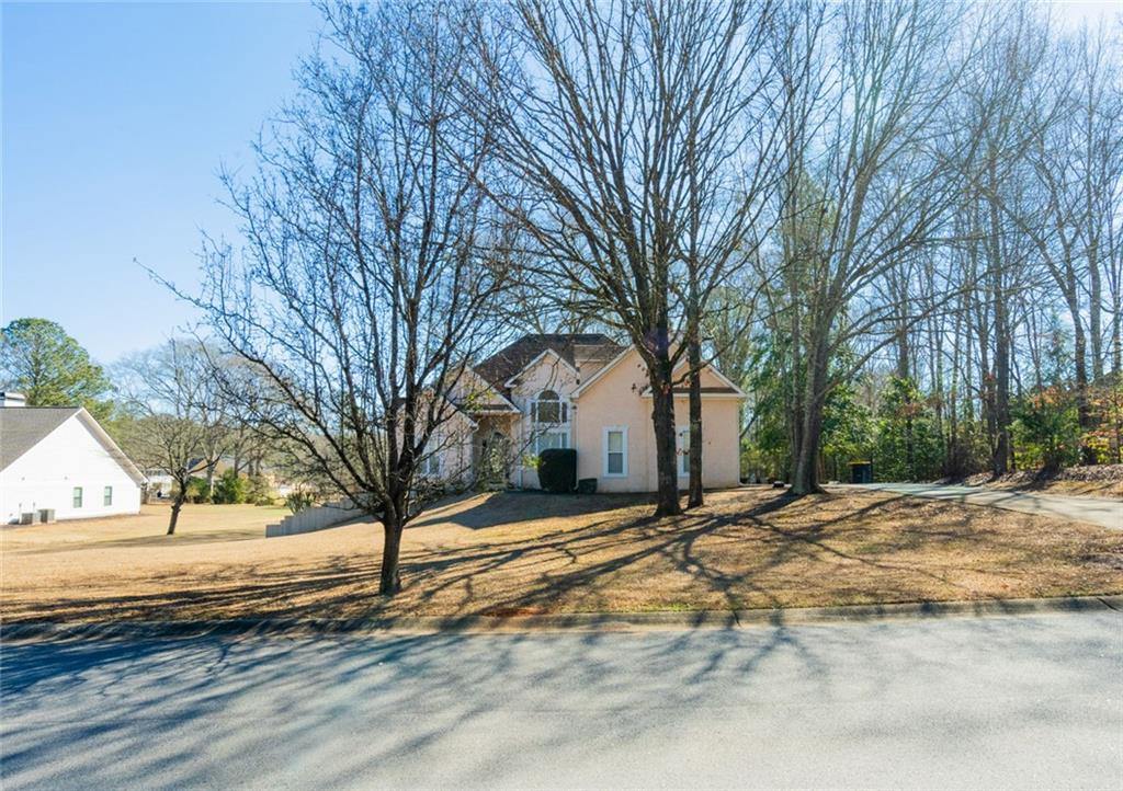 120 Warren Way Fayetteville, GA 30215 - Photo 3 of 42