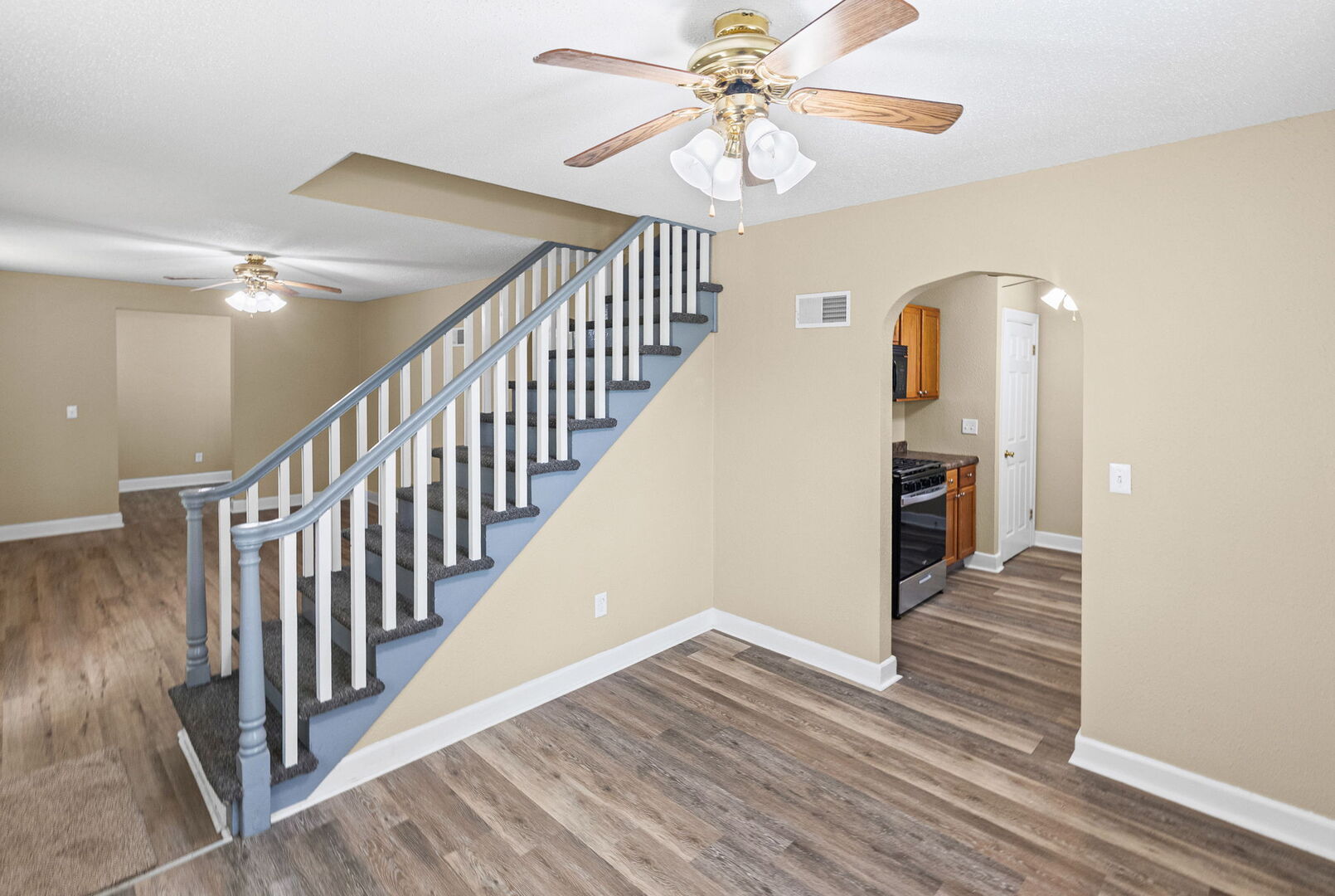 21 Mills Cart Road Salem, IL 62881 - Photo 10 of 40