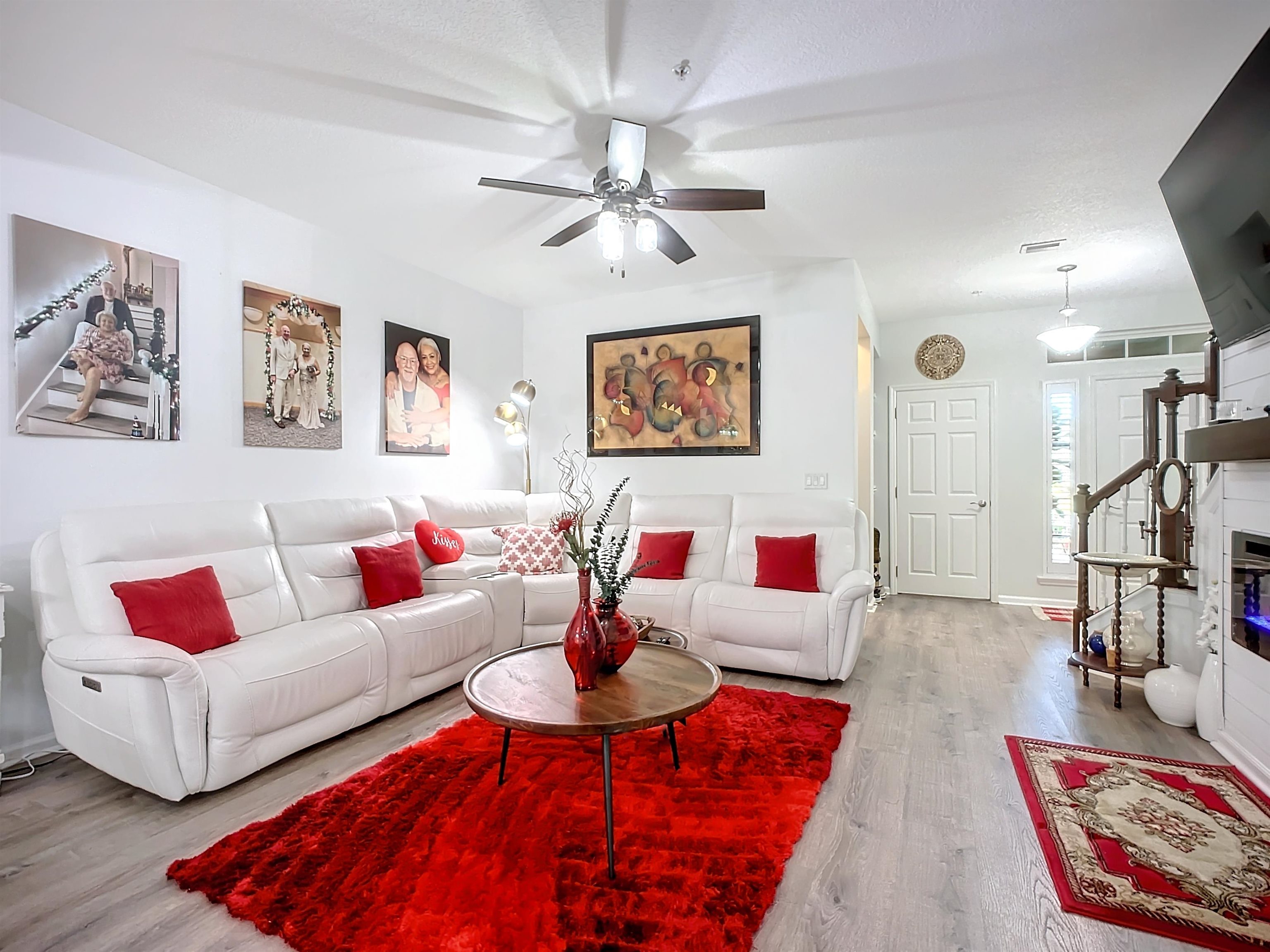 193 Paradas Place St. Augustine, FL 32092 - Photo 13 of 44 a living room with furniture and wooden floor