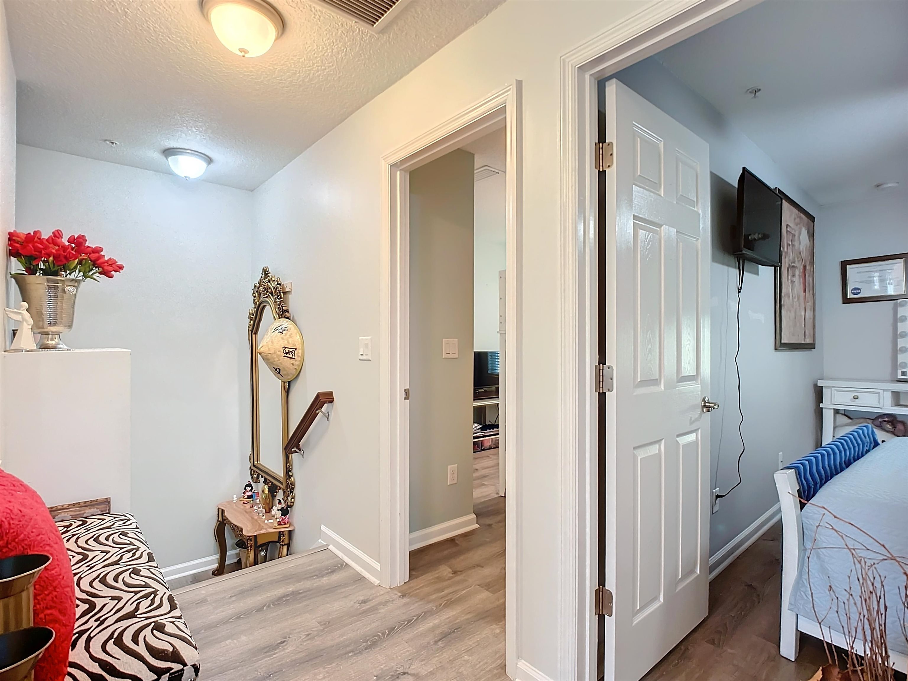 193 Paradas Place St. Augustine, FL 32092 - Photo 19 of 44 a view of a livingroom with furniture and windows
