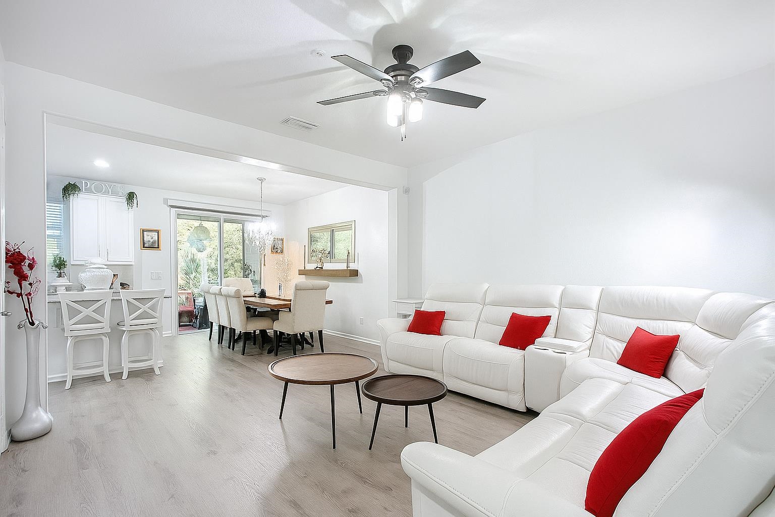 193 Paradas Place St. Augustine, FL 32092 - Photo 5 of 44 a living room with furniture and white walls