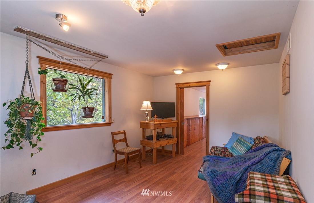 13100 Entiat River Road Entiat, WA 98822 - Photo 11 of 39 Gallery Image 11