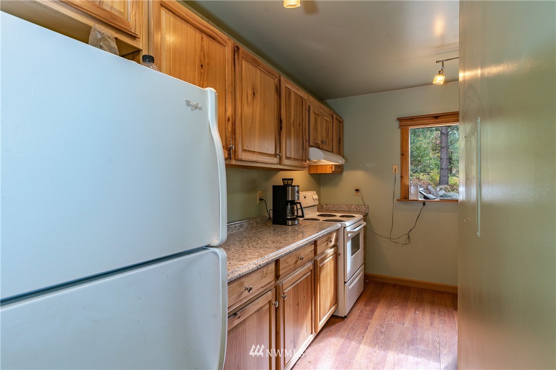 13100 Entiat River Road Entiat, WA 98822 - Photo 16 of 39 Gallery Image 16