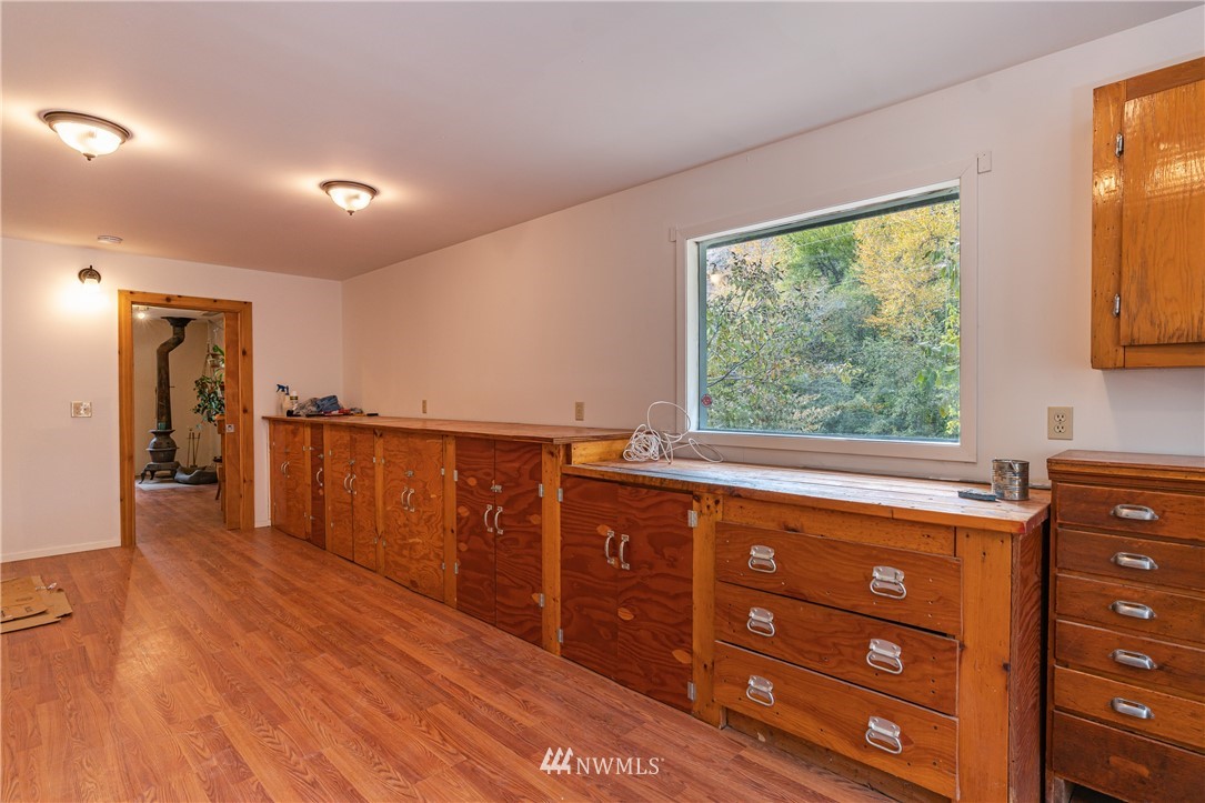 13100 Entiat River Road Entiat, WA 98822 - Photo 21 of 39 Gallery Image 21