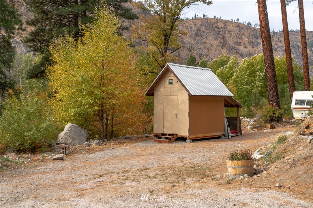 13100 Entiat River Road Entiat, WA 98822 - Photo 33 of 39 Gallery Image 33