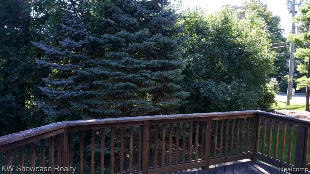 4981 Bloomfield Ridge, Unit 6 Bloomfield Hills, MI 48302 - Photo 16 of 22