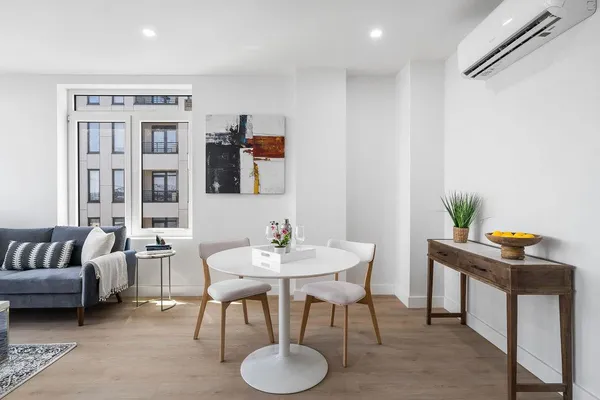 $624,900 | 26-15 4th Street, Unit 3H | Astoria