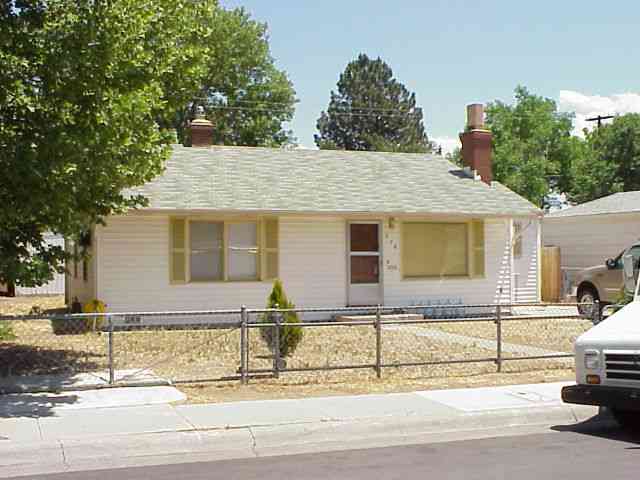 978 Bates Avenue Reno, NV 89502 - Photo 1 of 1 a front view of a house with garden