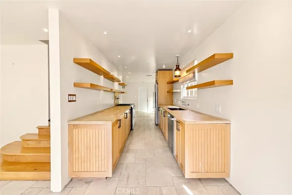 $2,999,999 | 89 Rivo Alto Canal, Long Beach, CA 90803