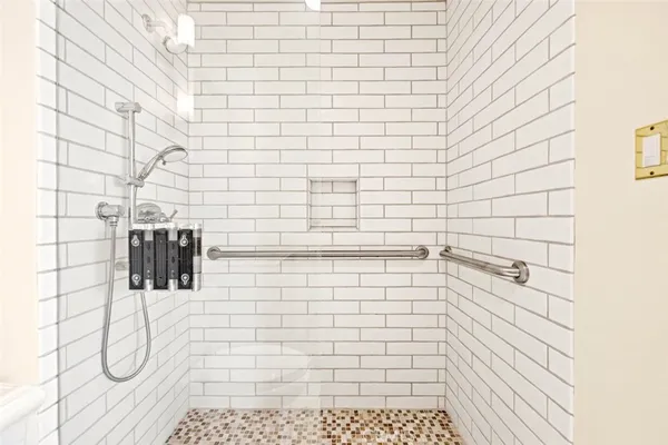 $2,999,999 | 89 Rivo Alto Canal, Long Beach, CA 90803