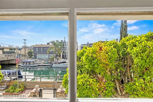 $2,999,999 | 89 Rivo Alto Canal, Long Beach, CA 90803