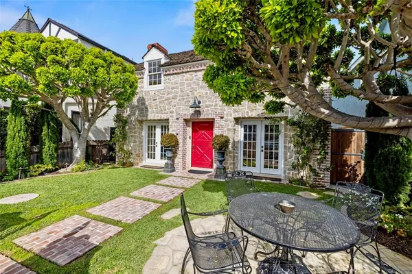 $2,999,999 | 89 Rivo Alto Canal, Long Beach, CA 90803